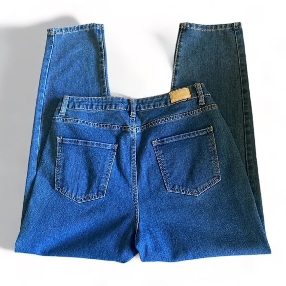 High Waist Ripped Rhinestone Pearl & Silver Ball Embellished Straight Leg Jean… - Picture 10 of 10